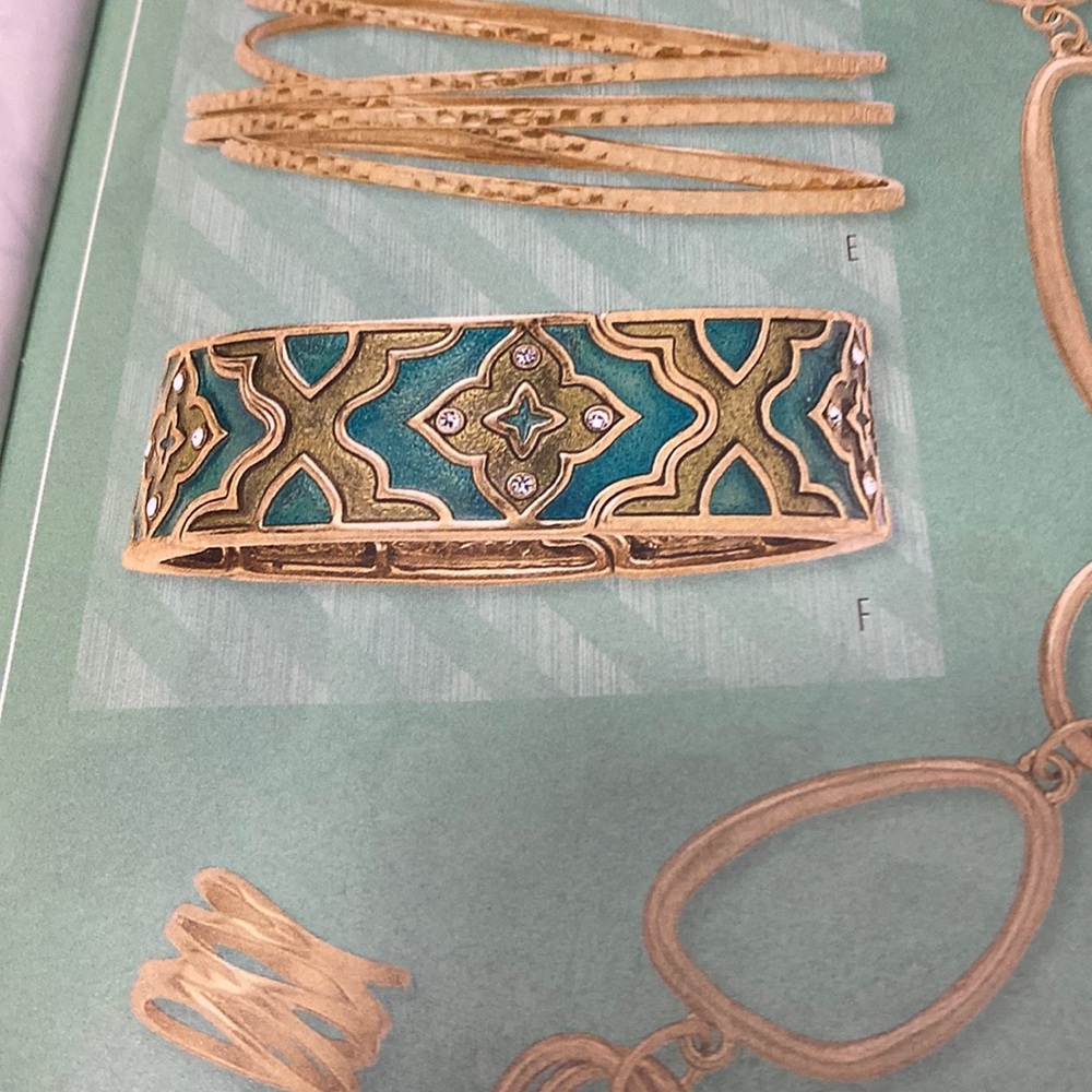 6B Premier Designs Arabesque Bracelet